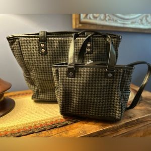 Thirty one bag and crossbody set